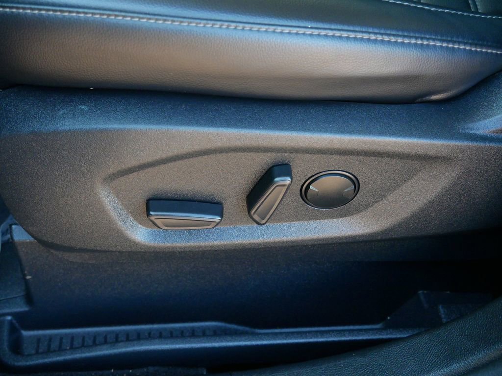 Certified 2024 Ford Edge SEL AWD/4WD image 15