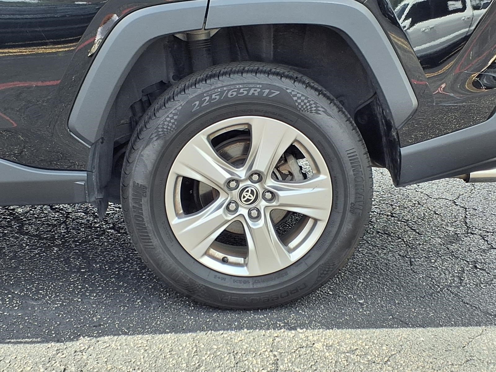Used 2024 Toyota RAV4 XLE FWD image 10