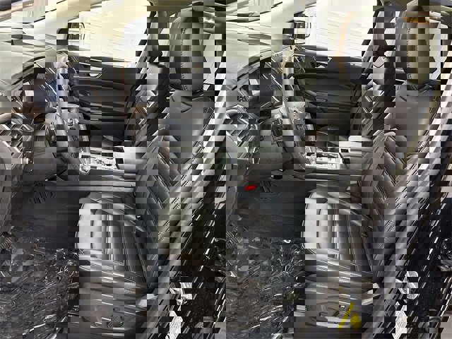 Certified 2024 Ford Edge SEL w/ Convenience Package image 3