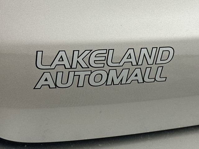 Used 2020 Mercedes-Benz GLC 300 BASE 4MATIC image 28