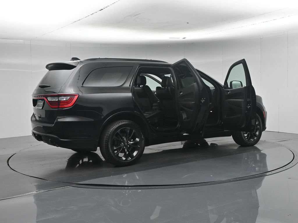 Used 2023 Dodge Durango GT AWD/4WD image 6