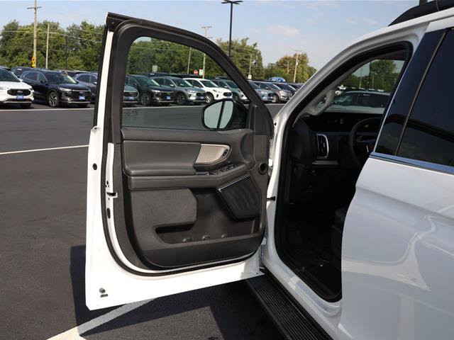 Certified 2026 Ford Expedition Max Active AWD/4WD image 23