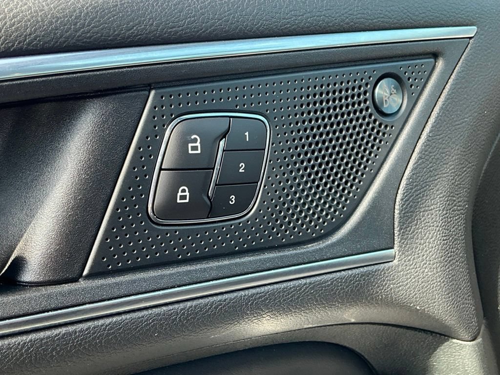 Certified 2023 Ford Edge ST AWD/4WD image 43