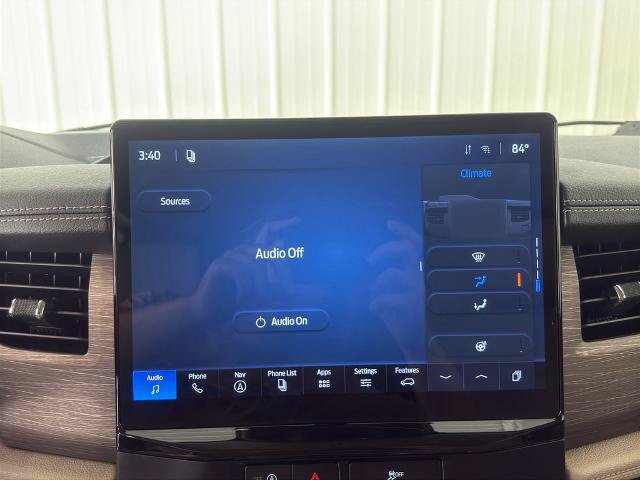 Certified 2024 Ford Expedition Limited AWD/4WD image 4