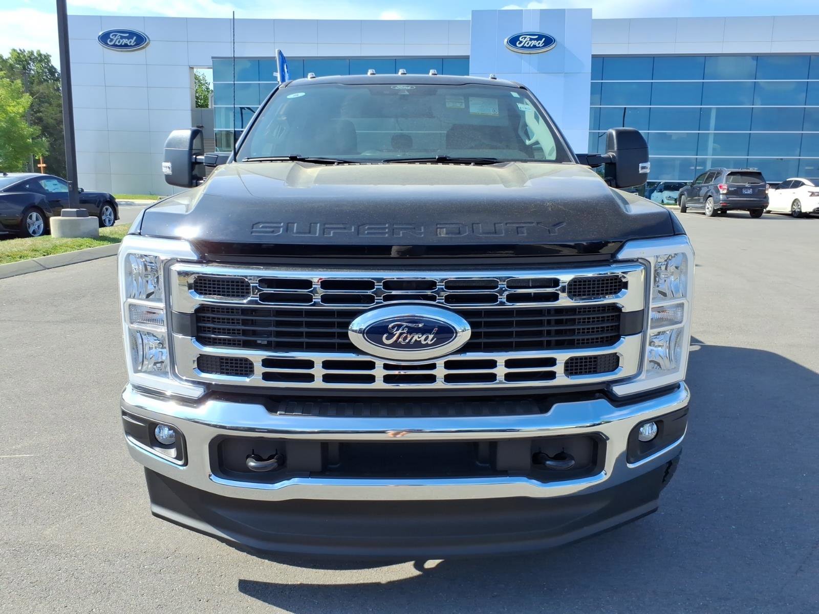 Certified 2026 Ford F250 XLT w/ FX4 Off-Road Package AWD/4WD image 8