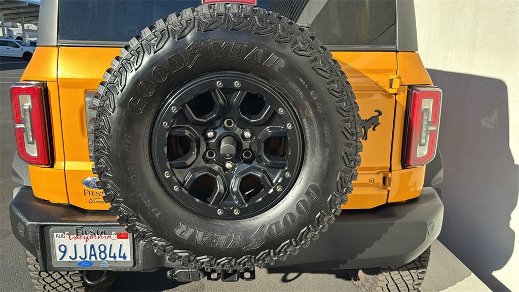 Certified 2022 Ford Bronco Wildtrak image 3