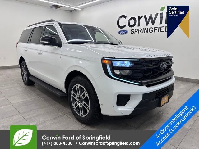 Certified 2025 Ford Expedition Active image 1