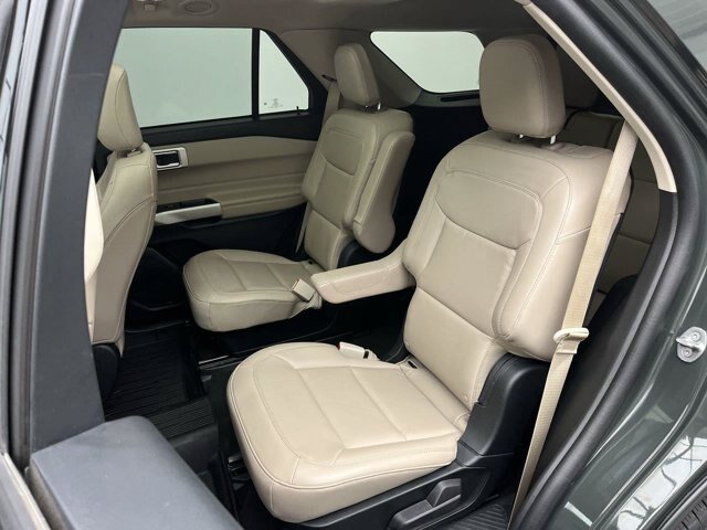 Certified 2023 Ford Explorer XLT w/ Equipment Group 202A AWD/4WD image 14