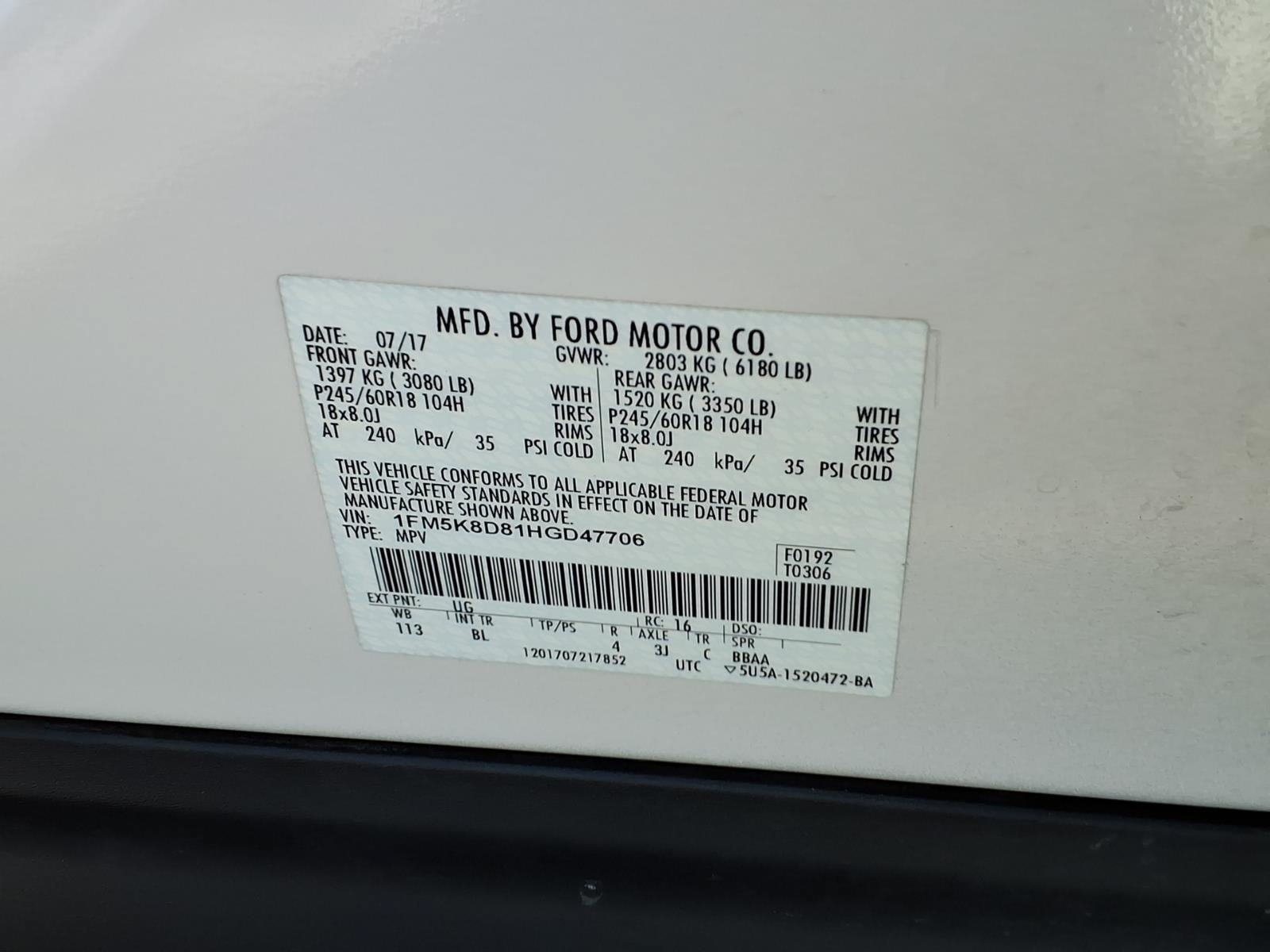 Certified 2017 Ford Explorer XLT w/ Equipment Group 202A AWD/4WD image 33