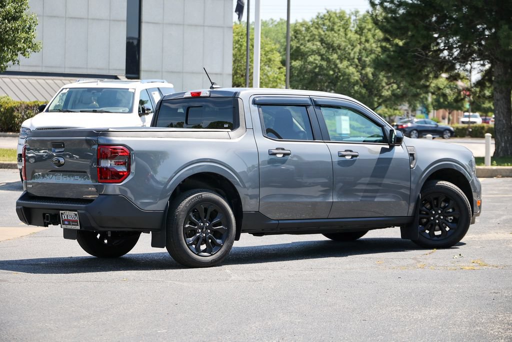 Certified 2024 Ford Maverick Lariat w/ Black Appearance Package FWD image 38