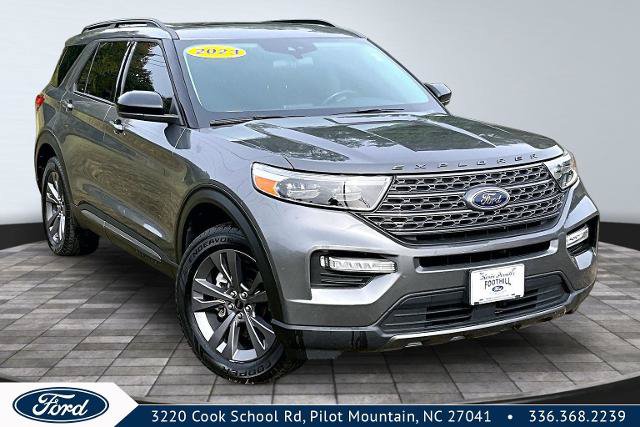Certified 2023 Ford Explorer XLT w/ Equipment Group 202A
