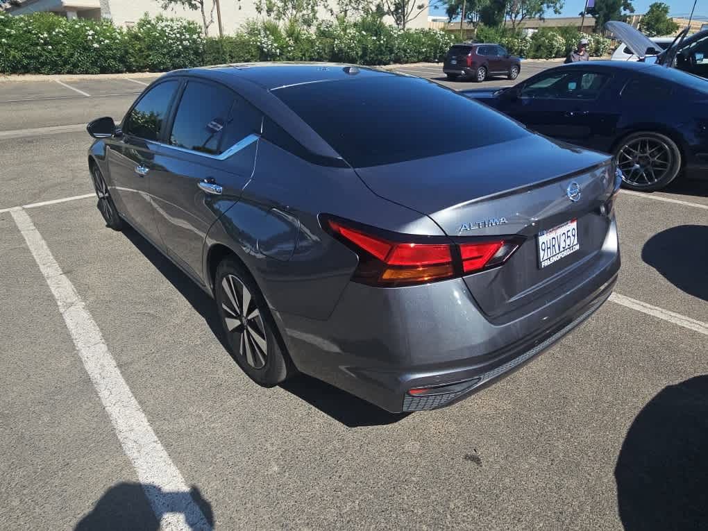 Used 2021 Nissan Altima 2.5 SV FWD image 6