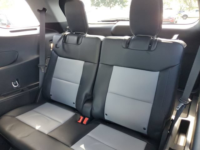 Certified 2023 Ford Explorer XLT w/ Equipment Group 202A AWD/4WD image 29
