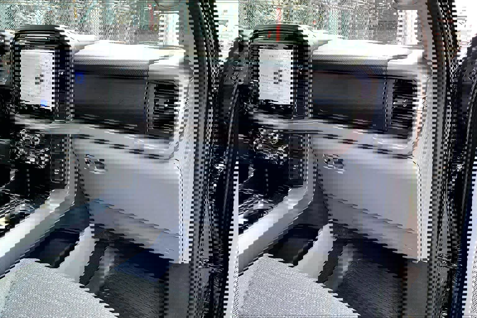 Certified 2025 Ford F150 XLT w/ Equipment Group 303A High image 20