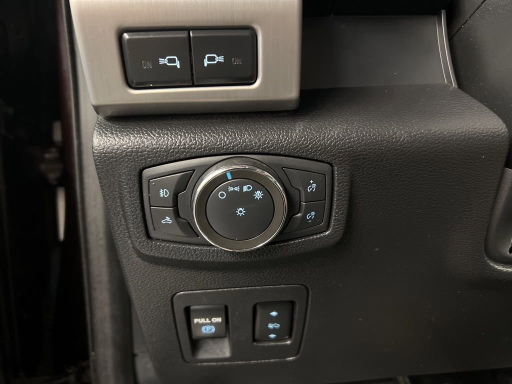 Certified 2020 Ford F150 Platinum w/ Equipment Group 701A Luxury AWD/4WD image 27