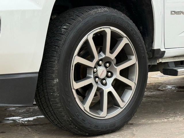 Used 2018 GMC Canyon Denali image 11