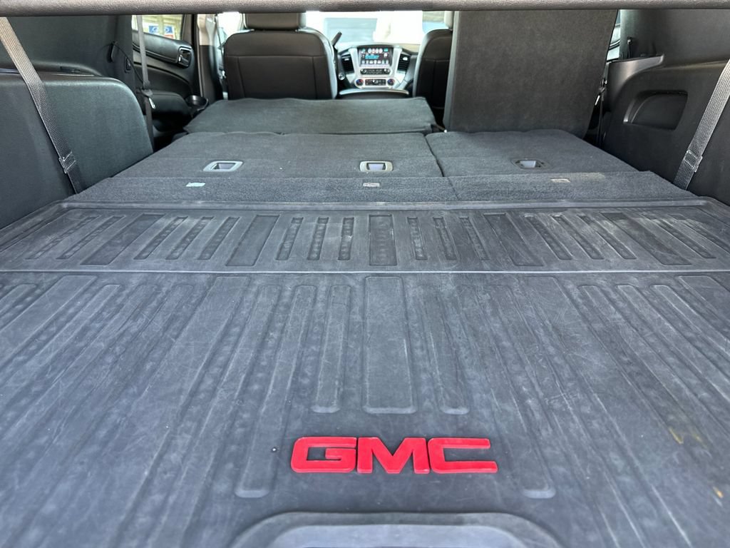 Used 2018 GMC Yukon XL SLT RWD image 15