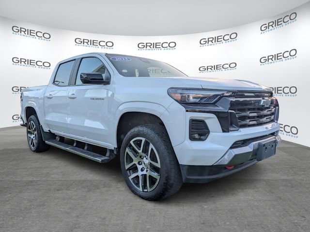 Used 2023 Chevrolet Colorado Z71 w/ Z71 Convenience Package 2