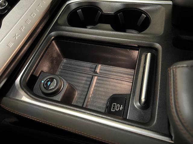 Certified 2025 Ford Expedition Active RWD image 30
