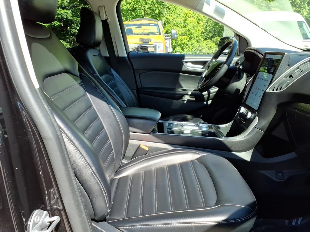 Certified 2024 Ford Edge SEL AWD/4WD image 10