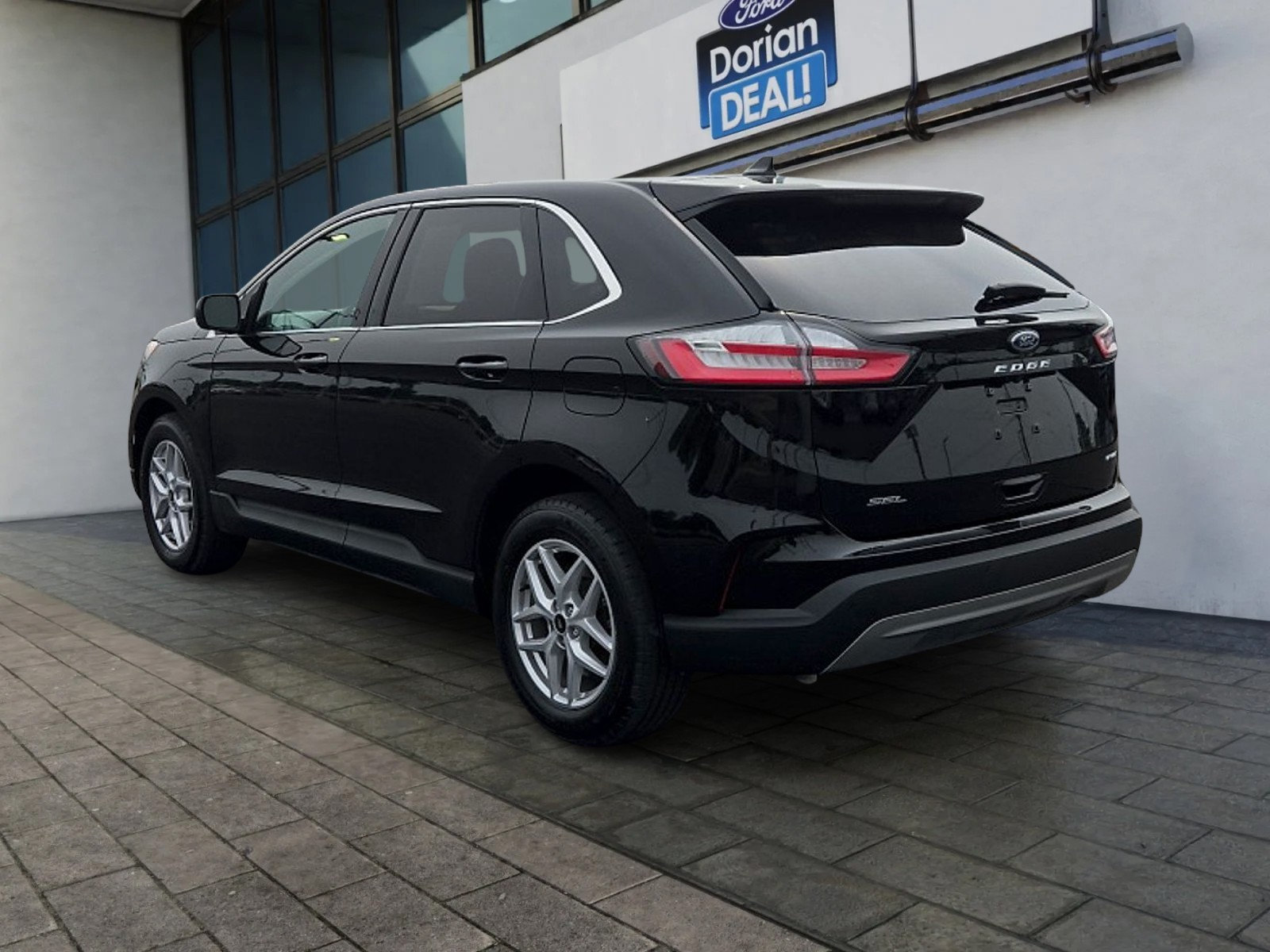 Certified 2023 Ford Edge SEL AWD/4WD image 5