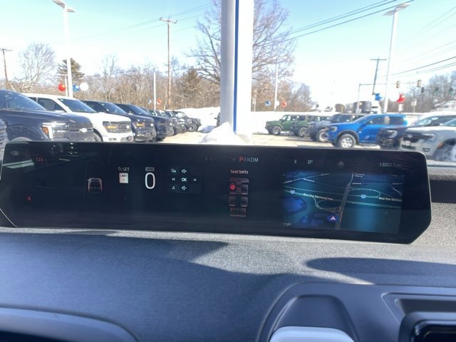 Certified 2025 Ford Expedition Active image 20