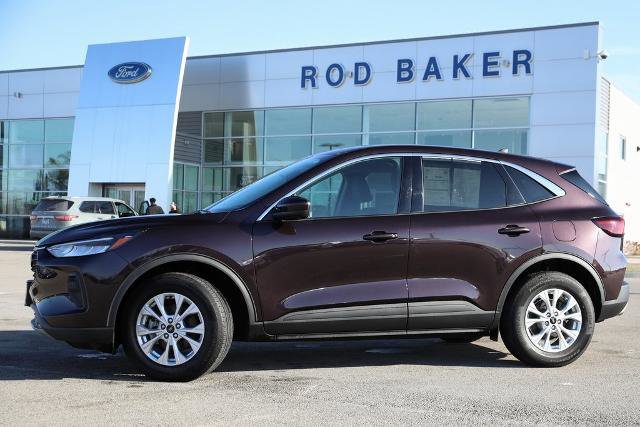 Certified 2023 Ford Escape Active w/ Tech Pack #2 image 3