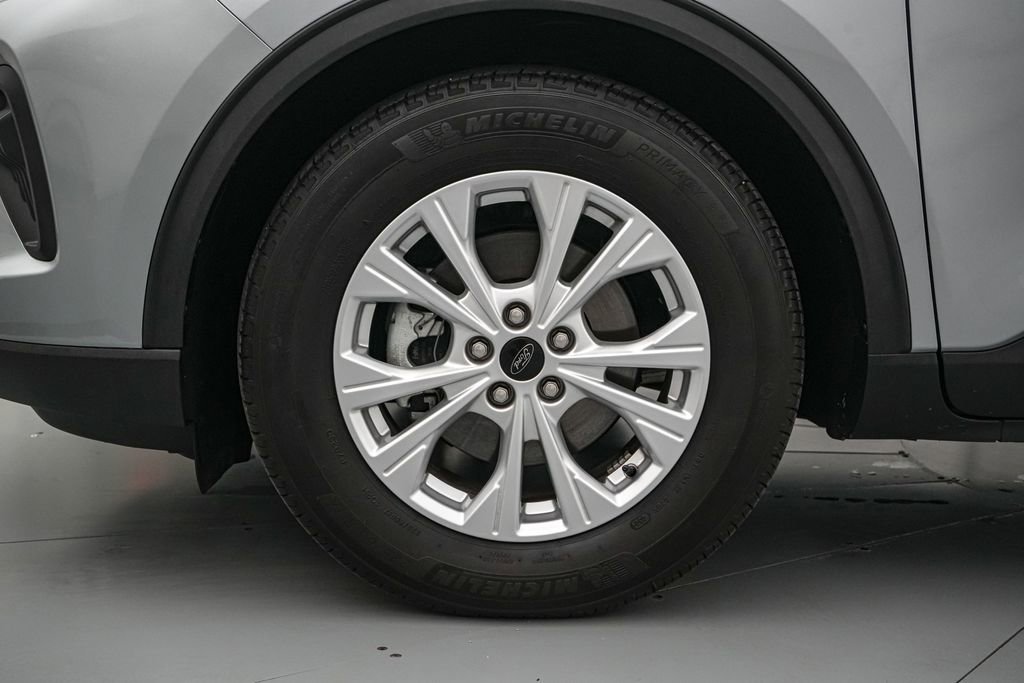 Certified 2024 Ford Escape Active FWD image 11