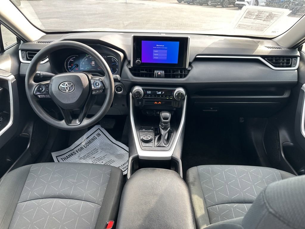 Used 2024 Toyota RAV4 XLE AWD/4WD image 14