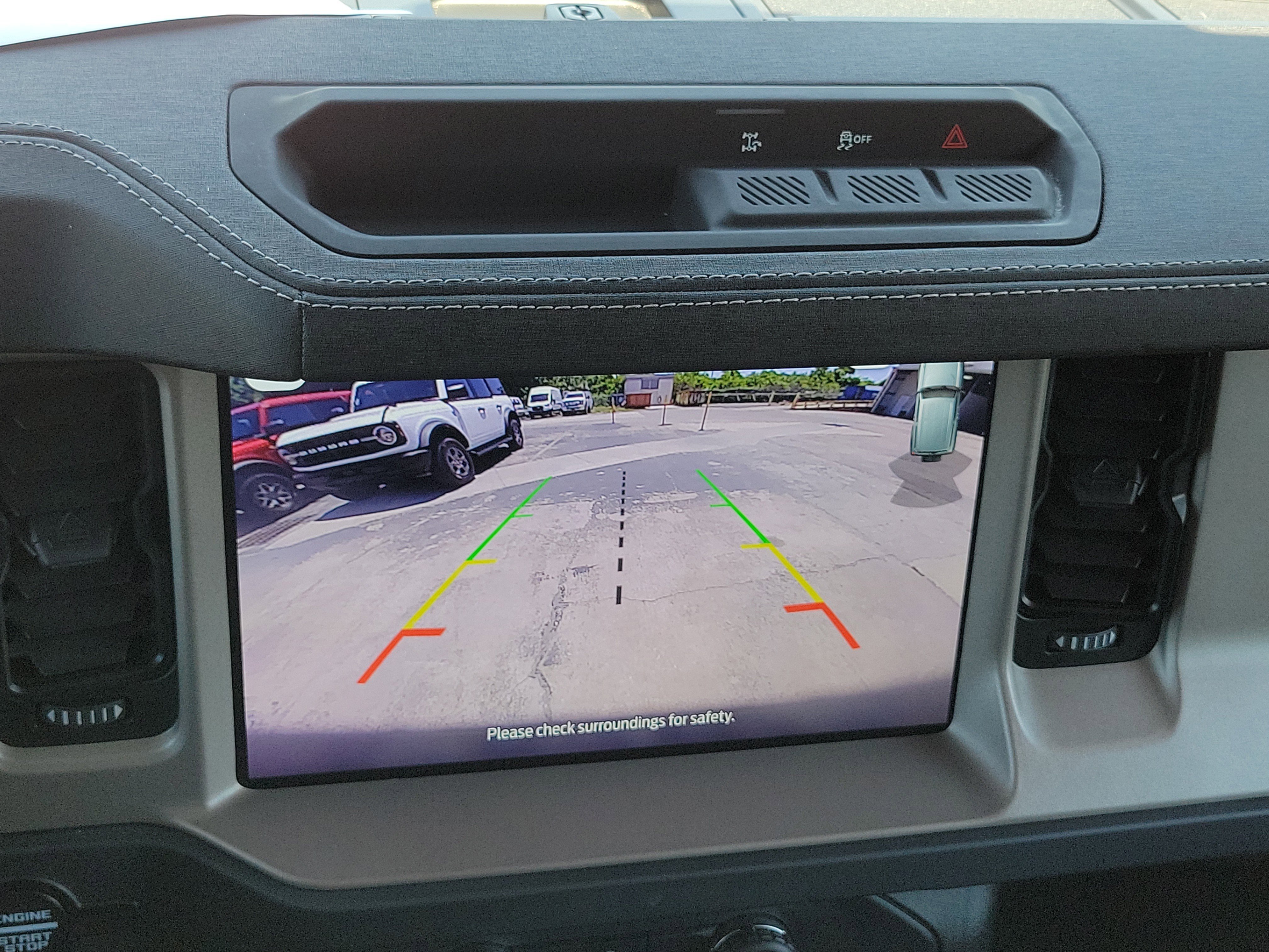 Certified 2025 Ford Bronco Outer Banks AWD/4WD image 23