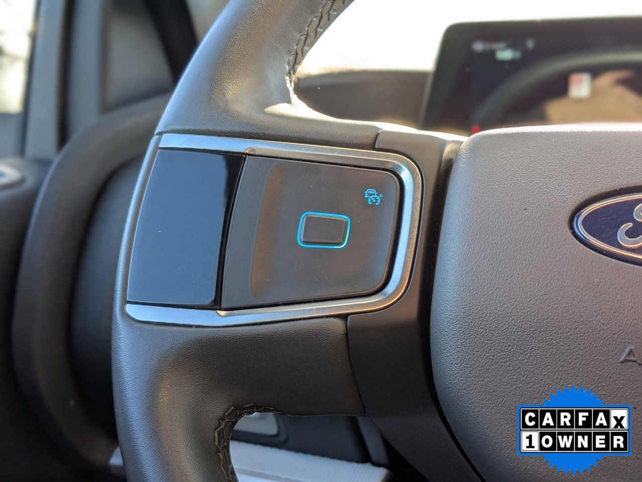 Certified 2025 Ford Expedition Active image 31