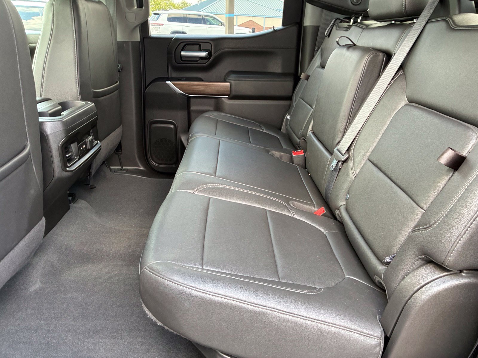 Used 2021 Chevrolet Silverado 1500 LT Trail Boss w/ Convenience Package II AWD/4WD image 18