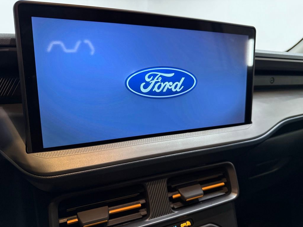 Certified 2025 Ford Maverick Tremor image 31