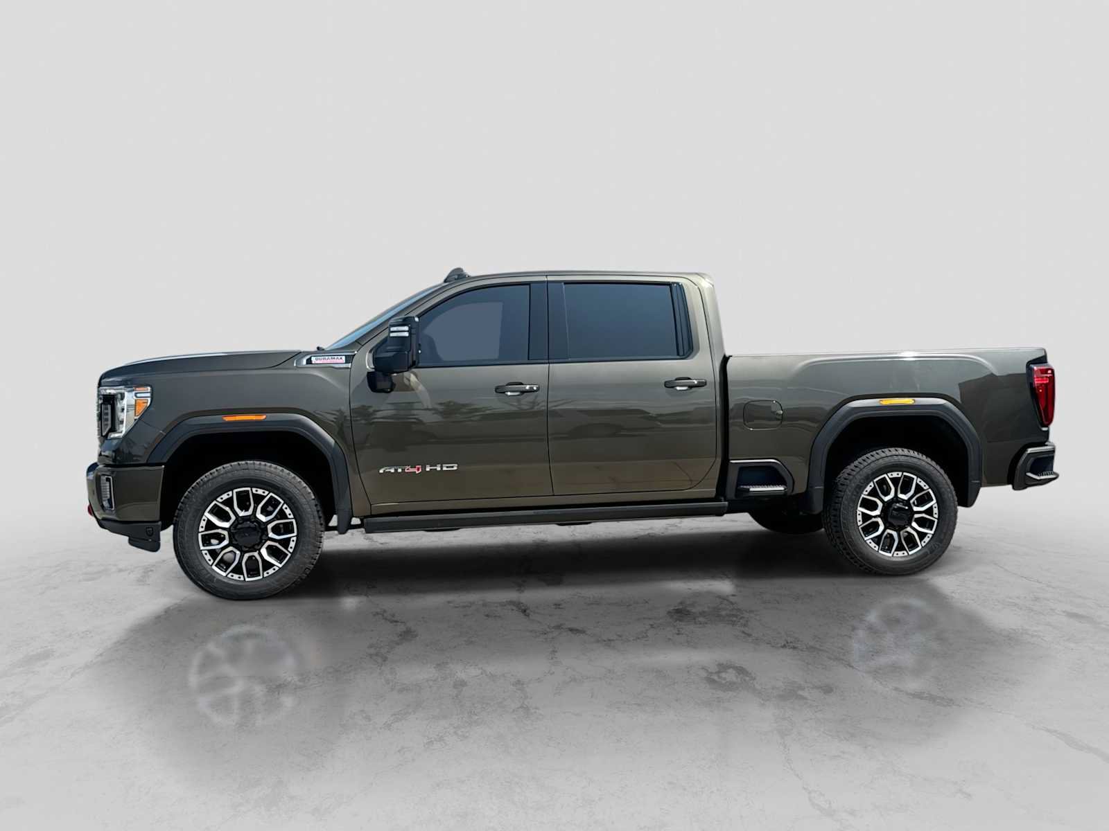 Used 2023 GMC Sierra 2500 AT4 w/ AT4 Premium Plus Package AWD/4WD image 3