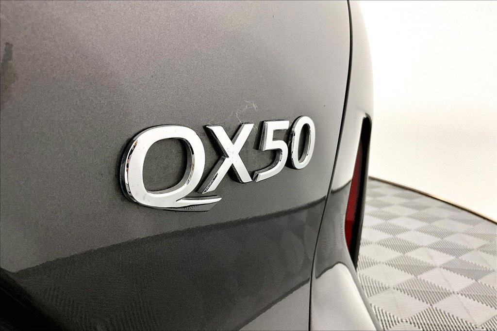 Used 2023 INFINITI QX50 Luxe w/ Cargo Package FWD image 14