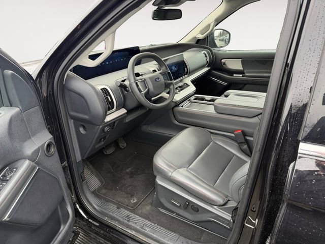 Certified 2025 Ford Expedition Max Active AWD/4WD image 9