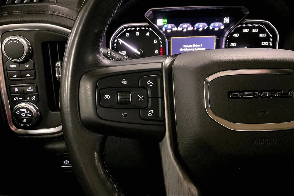 Used 2019 GMC Sierra 1500 Denali w/ Denali Ultimate Package AWD/4WD image 17