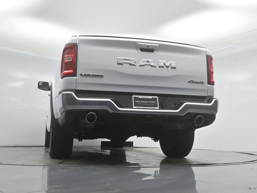 Used 2025 RAM 1500 Laramie AWD/4WD image 51