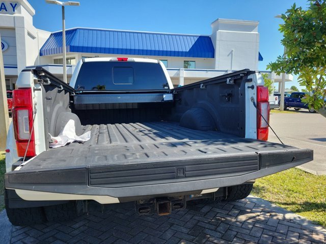 Certified 2022 Ford F450 Limited w/ FX4 Off-Road Package image 13