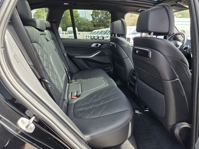 Used 2025 BMW X5 M60i w/ Parking Assistance Package AWD/4WD image 18