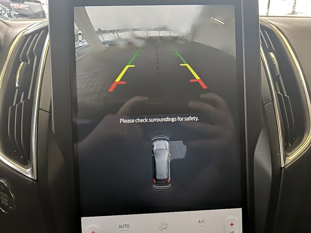 Certified 2024 Ford Edge Titanium w/ Equipment Group 301A image 21