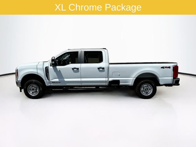 Certified 2025 Ford F250 XL w/ XL Chrome Package AWD/4WD image 5