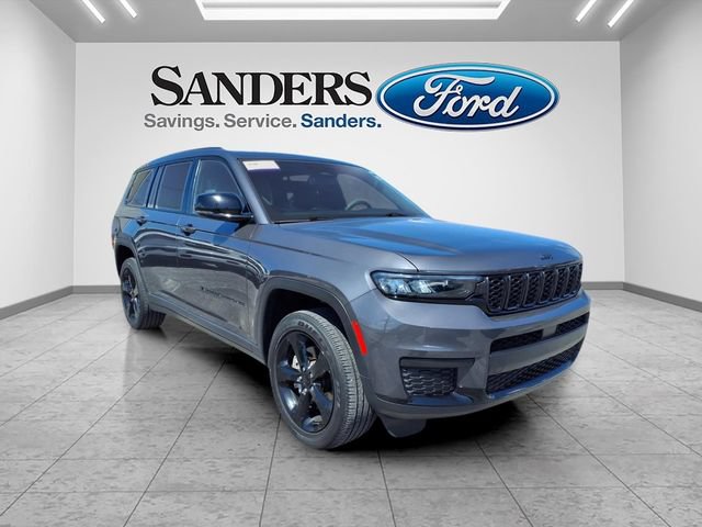 Used 2023 Jeep Grand Cherokee L Laredo AWD/4WD image 1