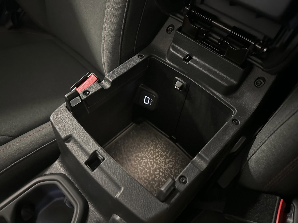 Used 2024 Jeep Wrangler Rubicon w/ Convenience Group image 32