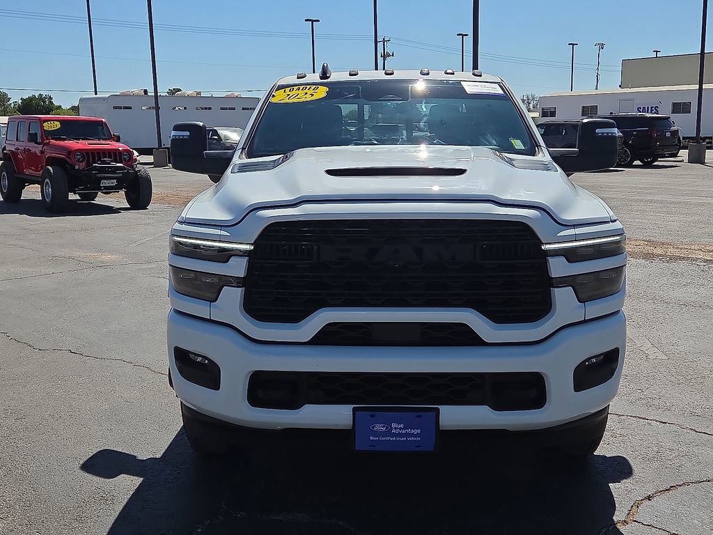 Used 2025 RAM 3500 Limited image 8