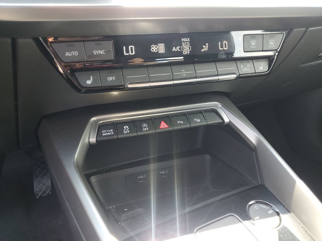 Used 2024 Audi A3 2.0T Premium FWD image 27