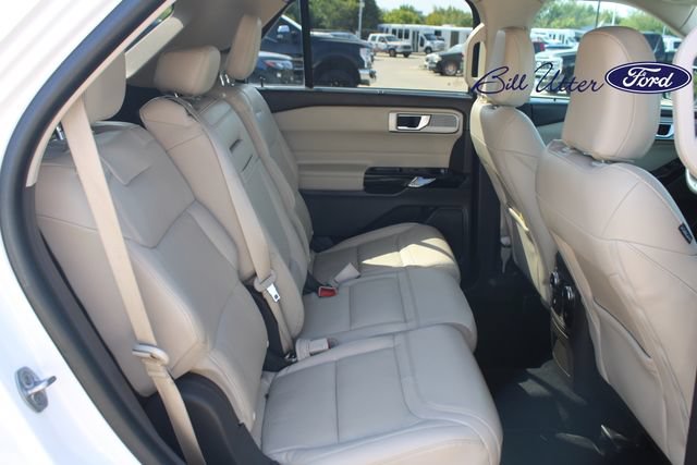 Certified 2022 Ford Explorer Platinum AWD/4WD image 13