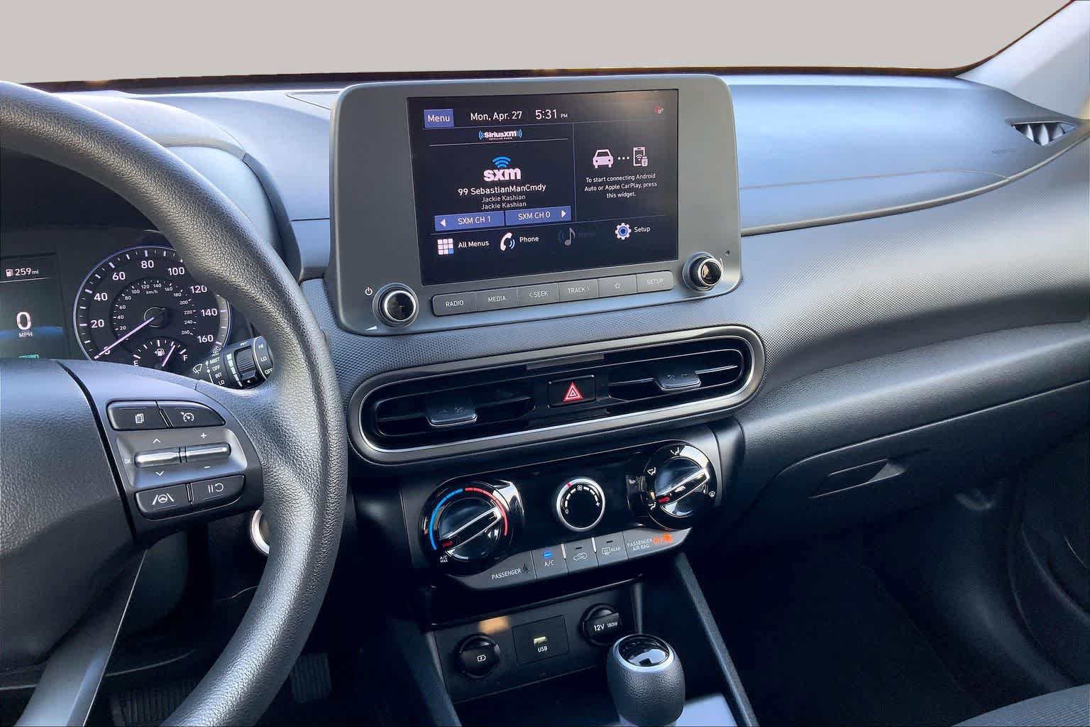 Used 2022 Hyundai Kona SEL FWD image 7