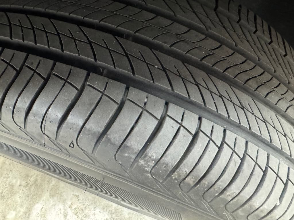 Used 2024 Chevrolet Trax LT w/ LT Convenience Package image 33