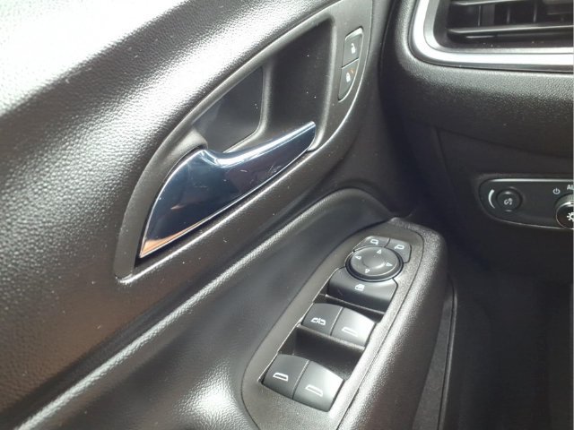 Used 2024 Chevrolet Equinox LT w/ Driver Convenience Package FWD image 26